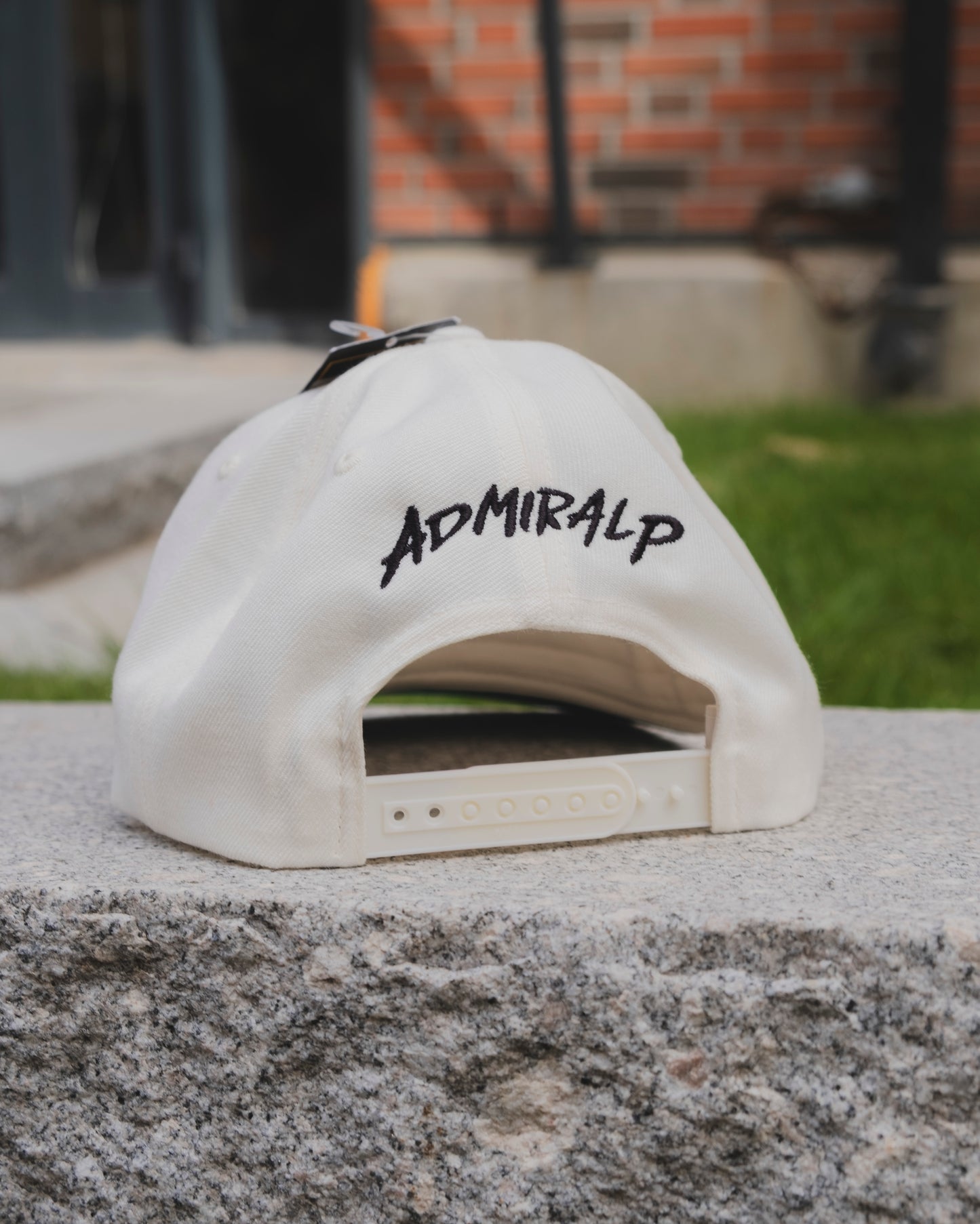Holder Hodet Kaldt - Admiral P snapback